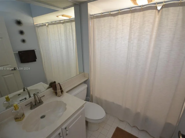 2210 SE 5th Pl, Homestead FL 33033