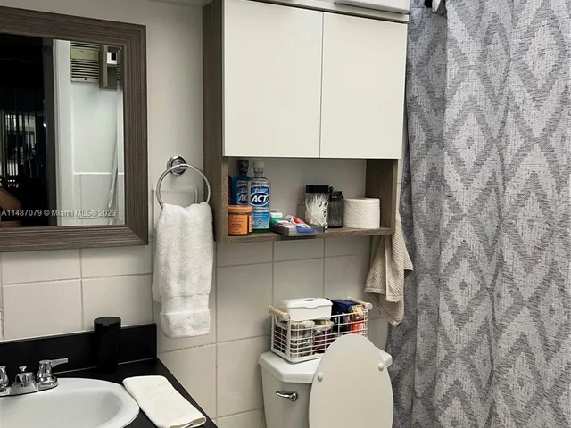 6620 W 2nd Ct # 406, Hialeah FL 33012