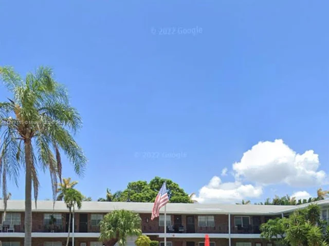 1100 Atlantic Shores Blvd # 304, Hallandale Beach FL 33009