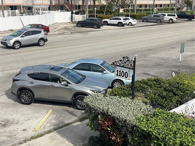 1100 Atlantic Shores Blvd # 304, Hallandale Beach FL 33009