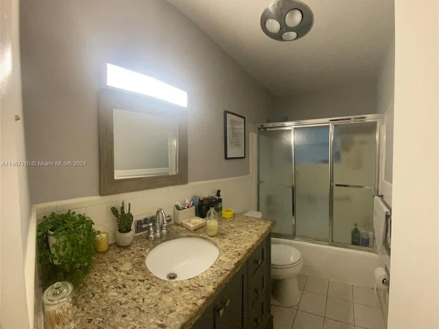 1100 Atlantic Shores Blvd # 304, Hallandale Beach FL 33009