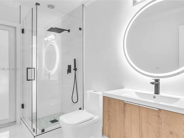 15930 SW 90th Ave, Palmetto Bay FL 33157