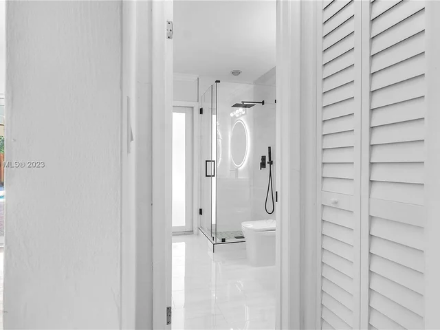 15930 SW 90th Ave, Palmetto Bay FL 33157