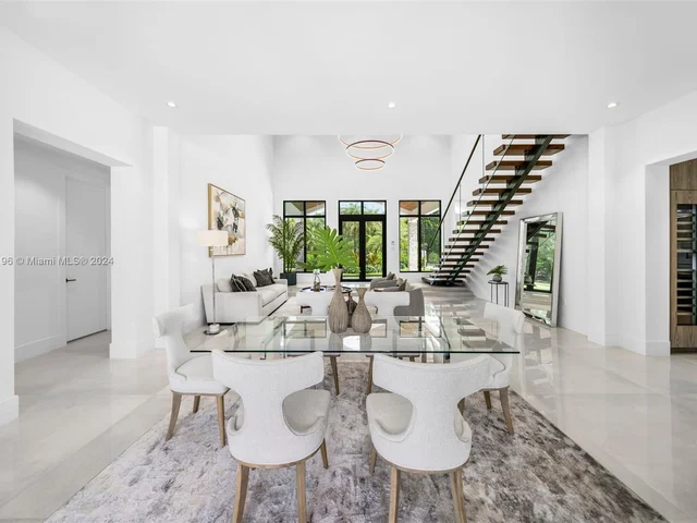 7501 SW 80th St, Miami FL 33143