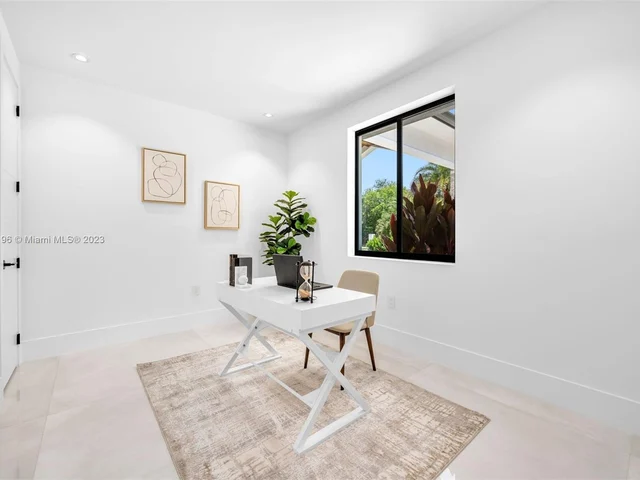 7501 SW 80th St, Miami FL 33143