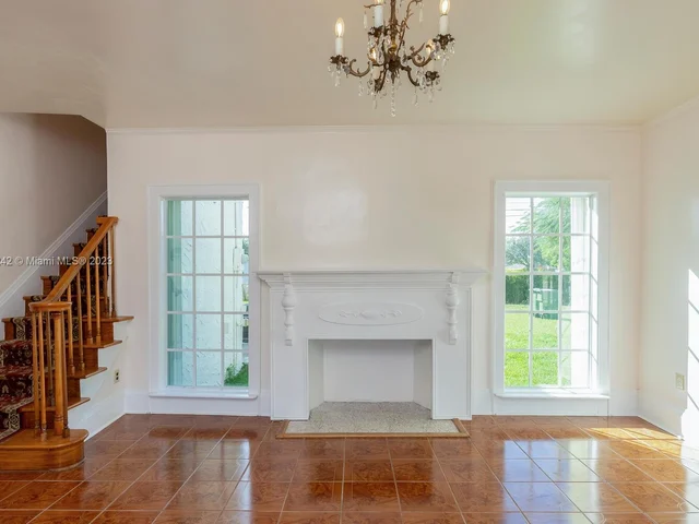 92 NW 20th St, Homestead FL 33030