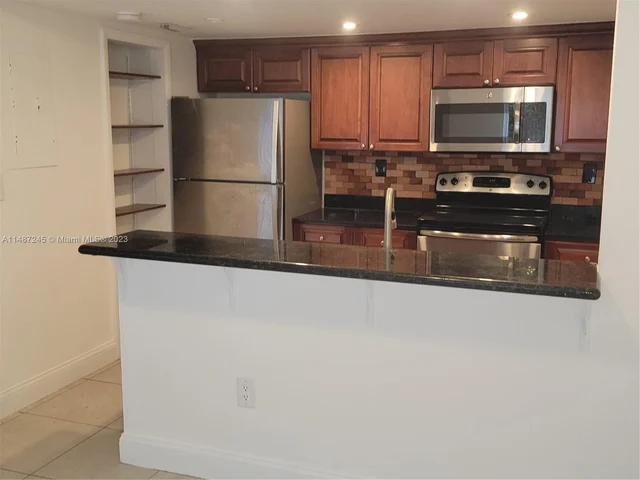 4500 SW 68th Ct Cir # 3, Miami FL 33155