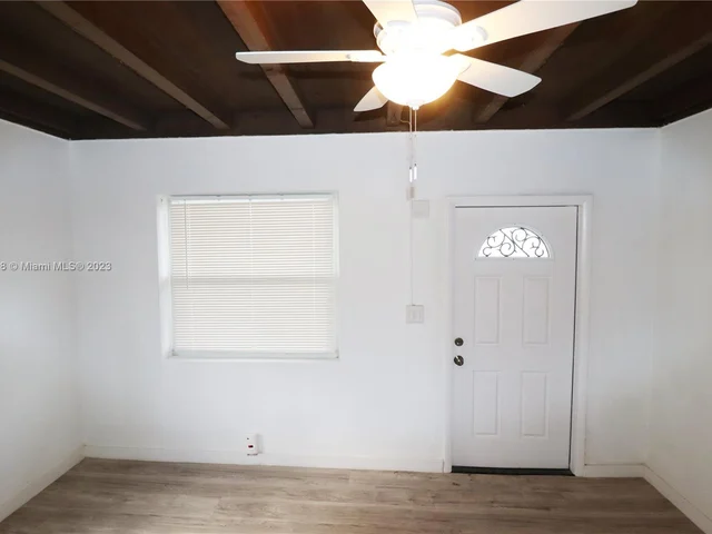 1040 NW 141st St # 0, Miami FL 33168