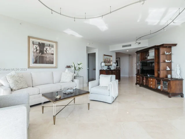 16500 Collins Ave # 2354, Sunny Isles Beach FL 33160