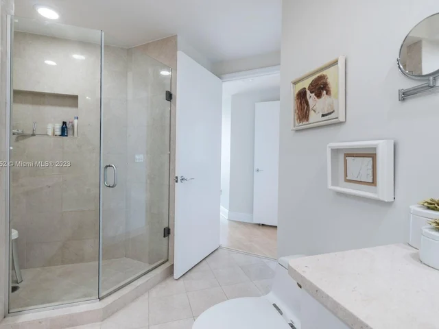 16500 Collins Ave # 2354, Sunny Isles Beach FL 33160