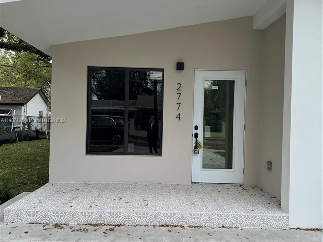 2774 NW 170th St, Miami Gardens FL 33056
