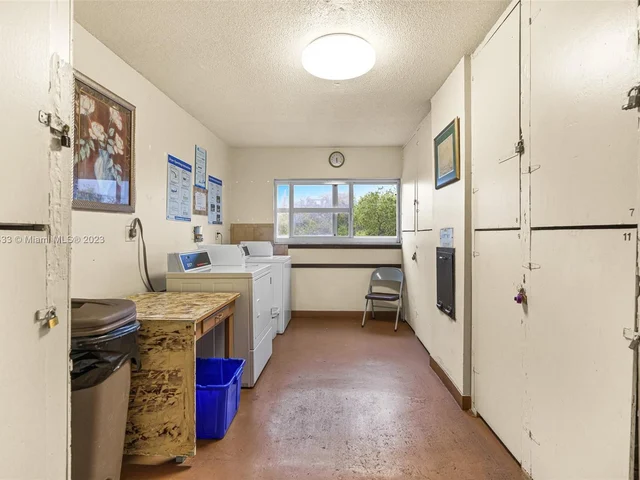 1750 Jefferson St # 308, Hollywood FL 33020