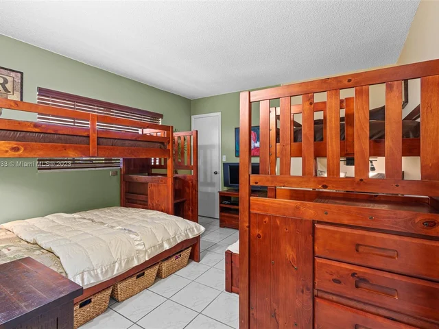 1750 Jefferson St # 308, Hollywood FL 33020