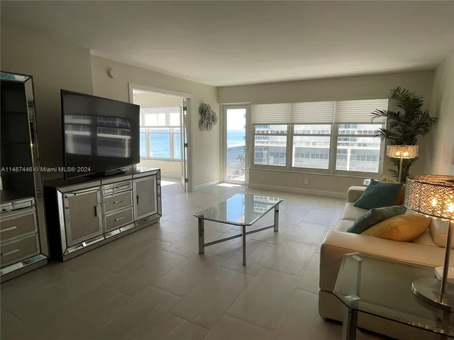3500 Galt Ocean Dr # 702, Fort Lauderdale FL 33308