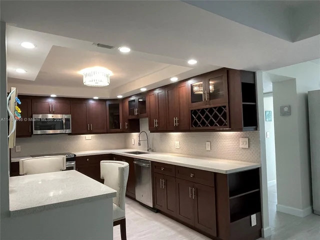 3500 Galt Ocean Dr # 702, Fort Lauderdale FL 33308