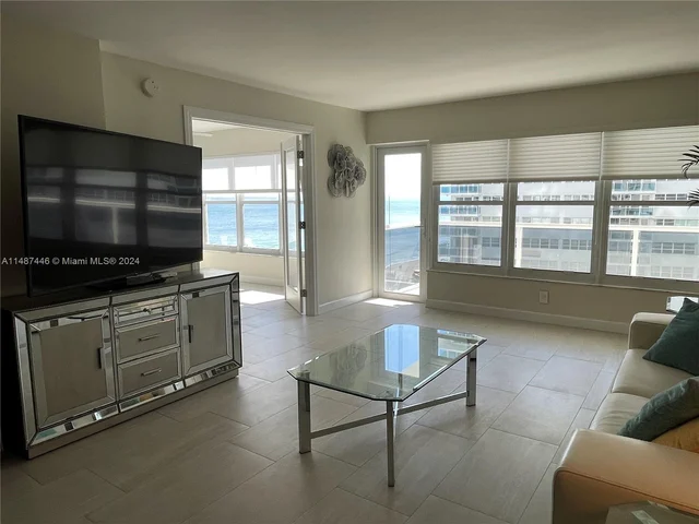 3500 Galt Ocean Dr # 702, Fort Lauderdale FL 33308