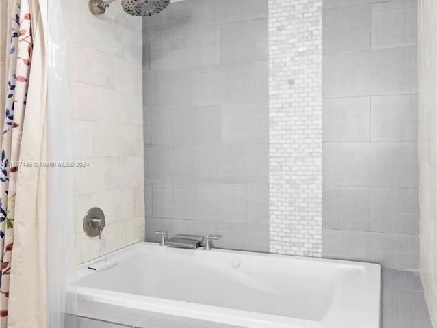 3500 Galt Ocean Dr # 702, Fort Lauderdale FL 33308