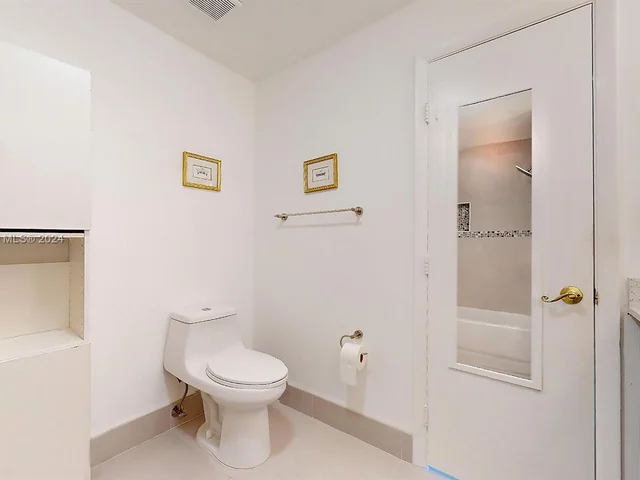 13522 SW 13th Ter # 0, Miami FL 33184