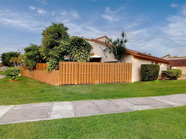 13522 SW 13th Ter # 0, Miami FL 33184