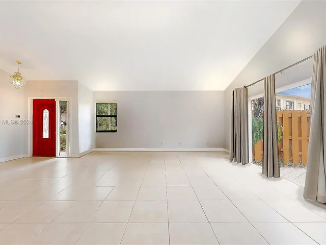 13522 SW 13th Ter # 0, Miami FL 33184