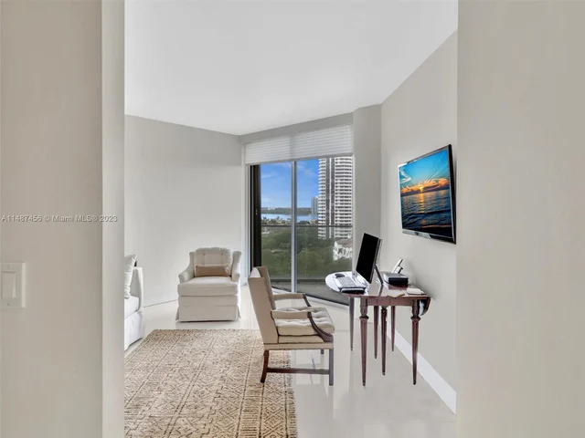 2800 Island Blvd # 1203, Aventura FL 33160