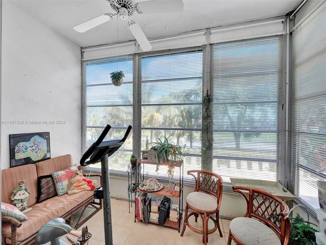 4100 Crystal Lake Dr # 206, Deerfield Beach FL 33064