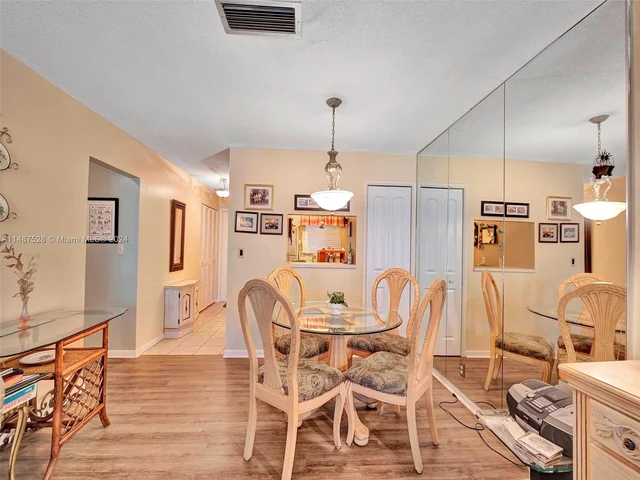 4100 Crystal Lake Dr # 206, Deerfield Beach FL 33064