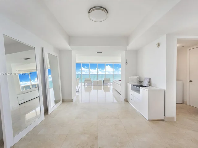 17201 Collins Ave # 3301, Sunny Isles Beach FL 33160