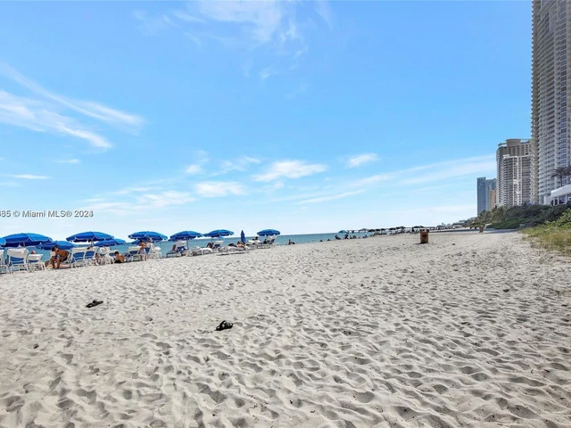 17201 Collins Ave # 3301, Sunny Isles Beach FL 33160