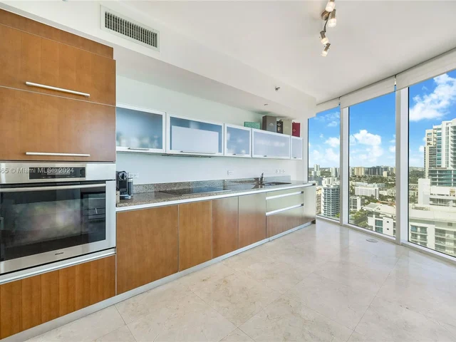17201 Collins Ave # 3301, Sunny Isles Beach FL 33160