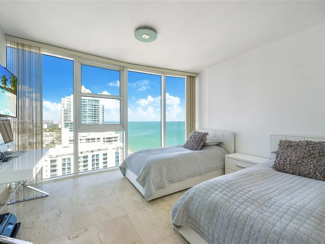17201 Collins Ave # 3301, Sunny Isles Beach FL 33160