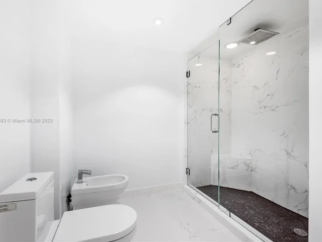 650 West Ave # 709, Miami Beach FL 33139