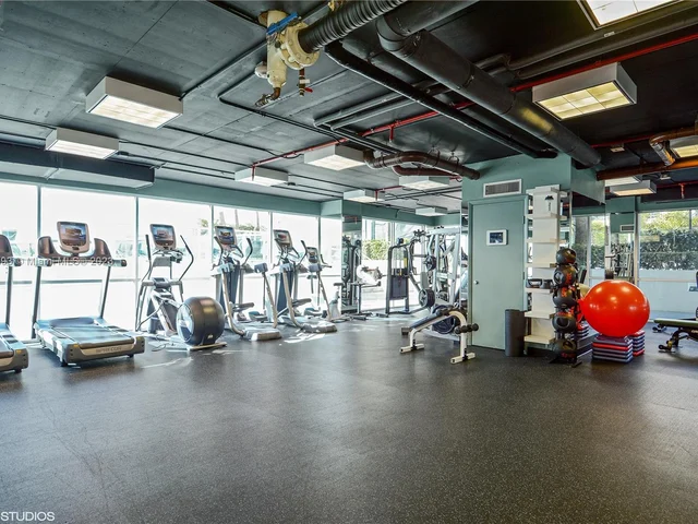 650 West Ave # 709, Miami Beach FL 33139