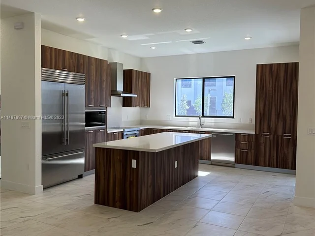 8326 SW 120 TERRACE, Miami FL 33156