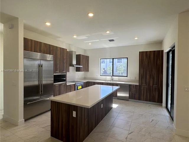 8326 SW 120 TERRACE, Miami FL 33156