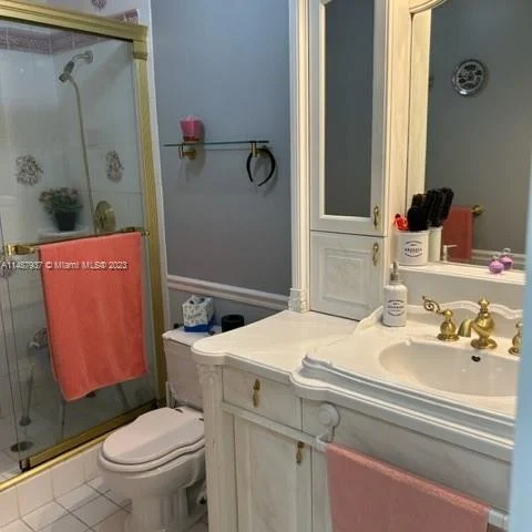 401 Golden Isles dr # 1105, Hallandale Beach FL 33009