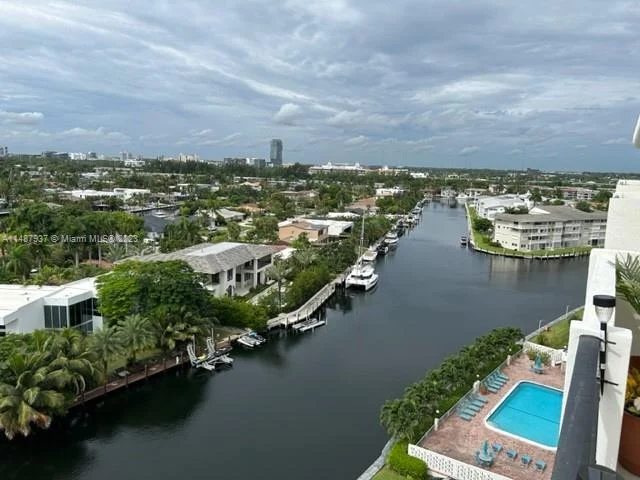 401 Golden Isles dr # 1105, Hallandale Beach FL 33009