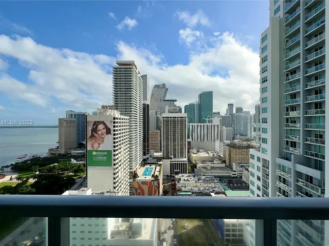 244 Biscayne Blvd # 3107, Miami FL 33132