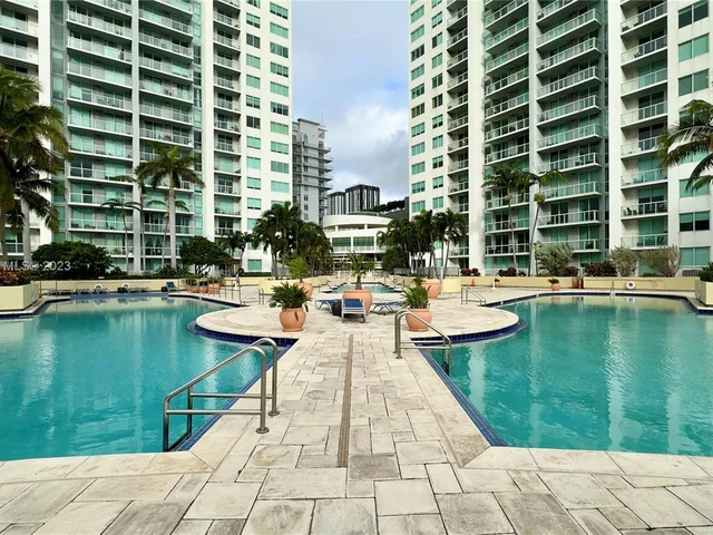 244 Biscayne Blvd # 3107, Miami FL 33132