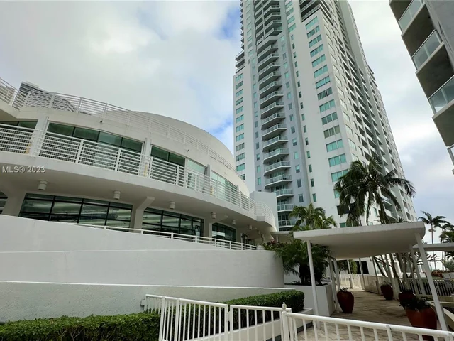 244 Biscayne Blvd # 3107, Miami FL 33132
