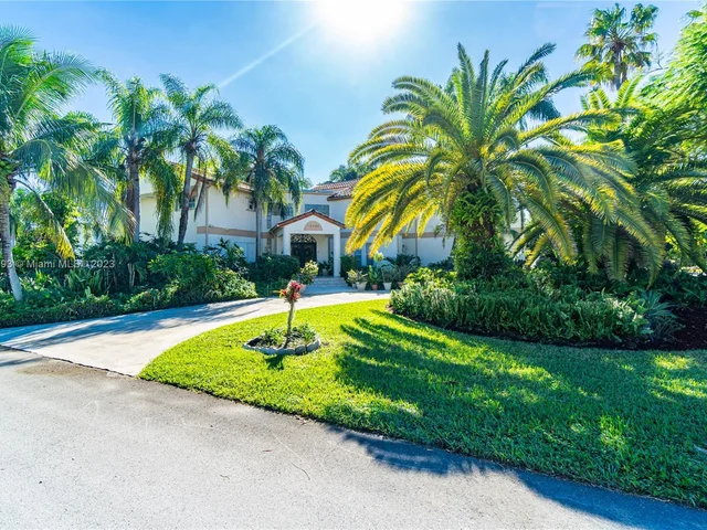 10280 SW 142nd St, Miami FL 33176