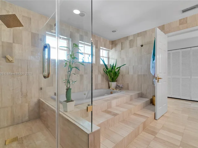 10280 SW 142nd St, Miami FL 33176