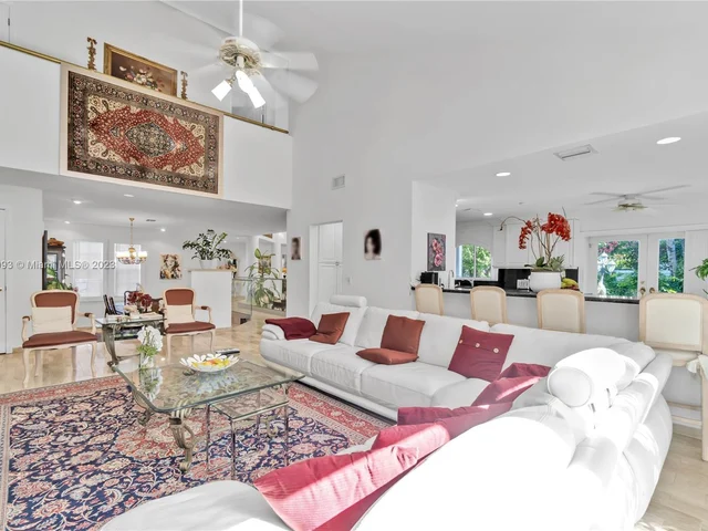 10280 SW 142nd St, Miami FL 33176