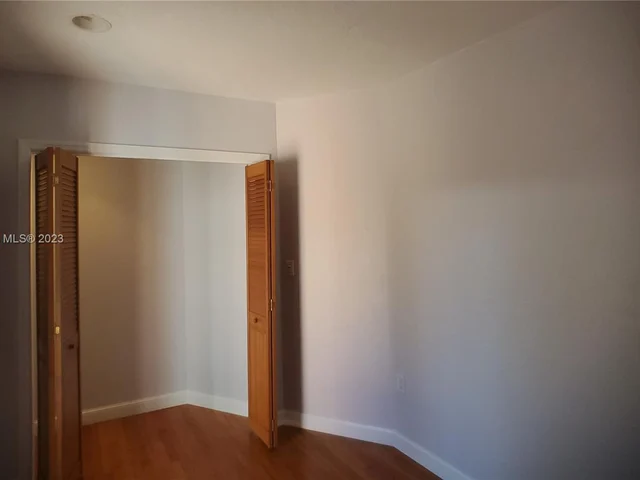 1600 Jackson St, Hollywood FL 33020