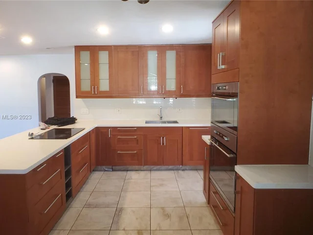 1600 Jackson St, Hollywood FL 33020