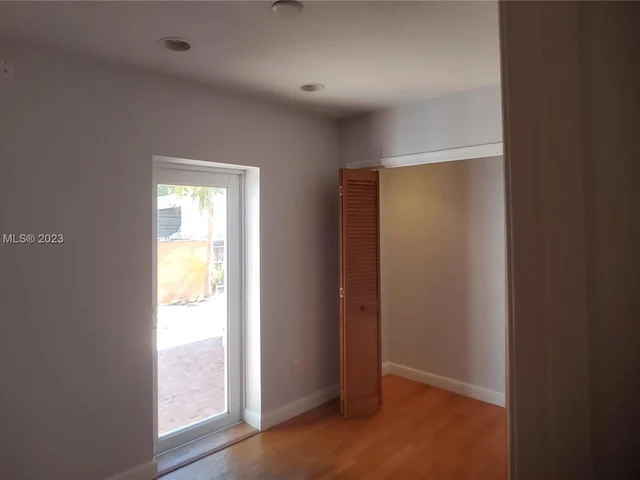 1600 Jackson St, Hollywood FL 33020