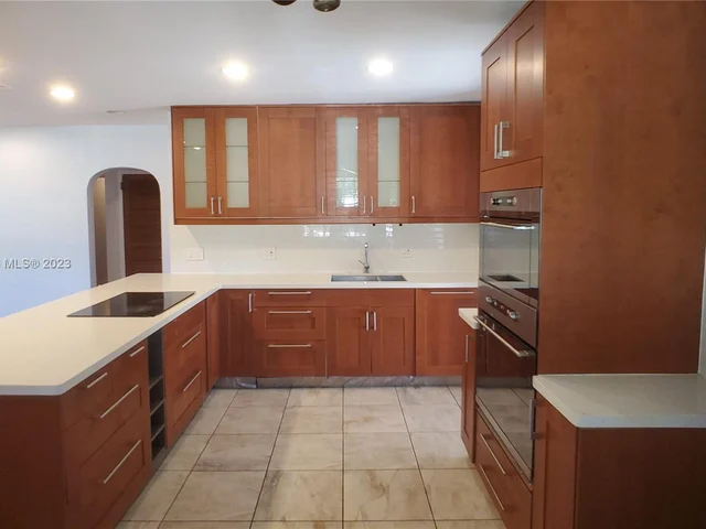 1600 Jackson St, Hollywood FL 33020