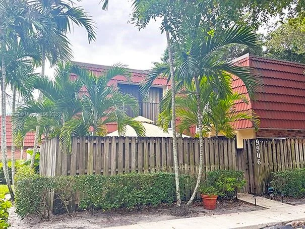 9906 NW 6th Pl # 9906, Plantation FL 33324