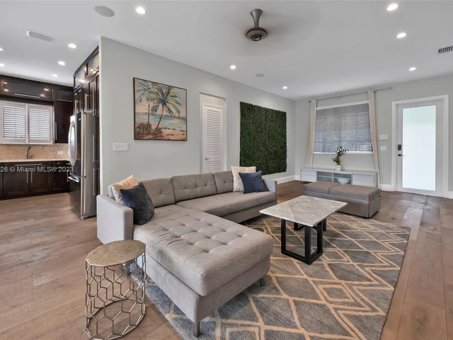 1443 Lenox Ave # 0, Miami Beach FL 33139