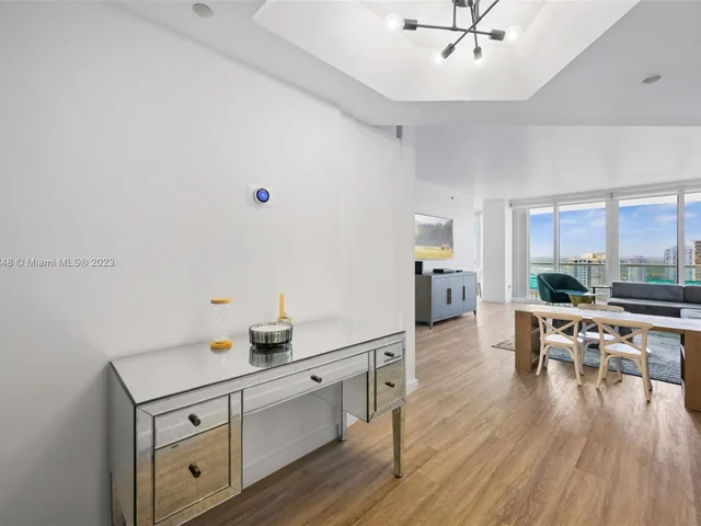 7000 Island Blvd # 2203, Aventura FL 33160